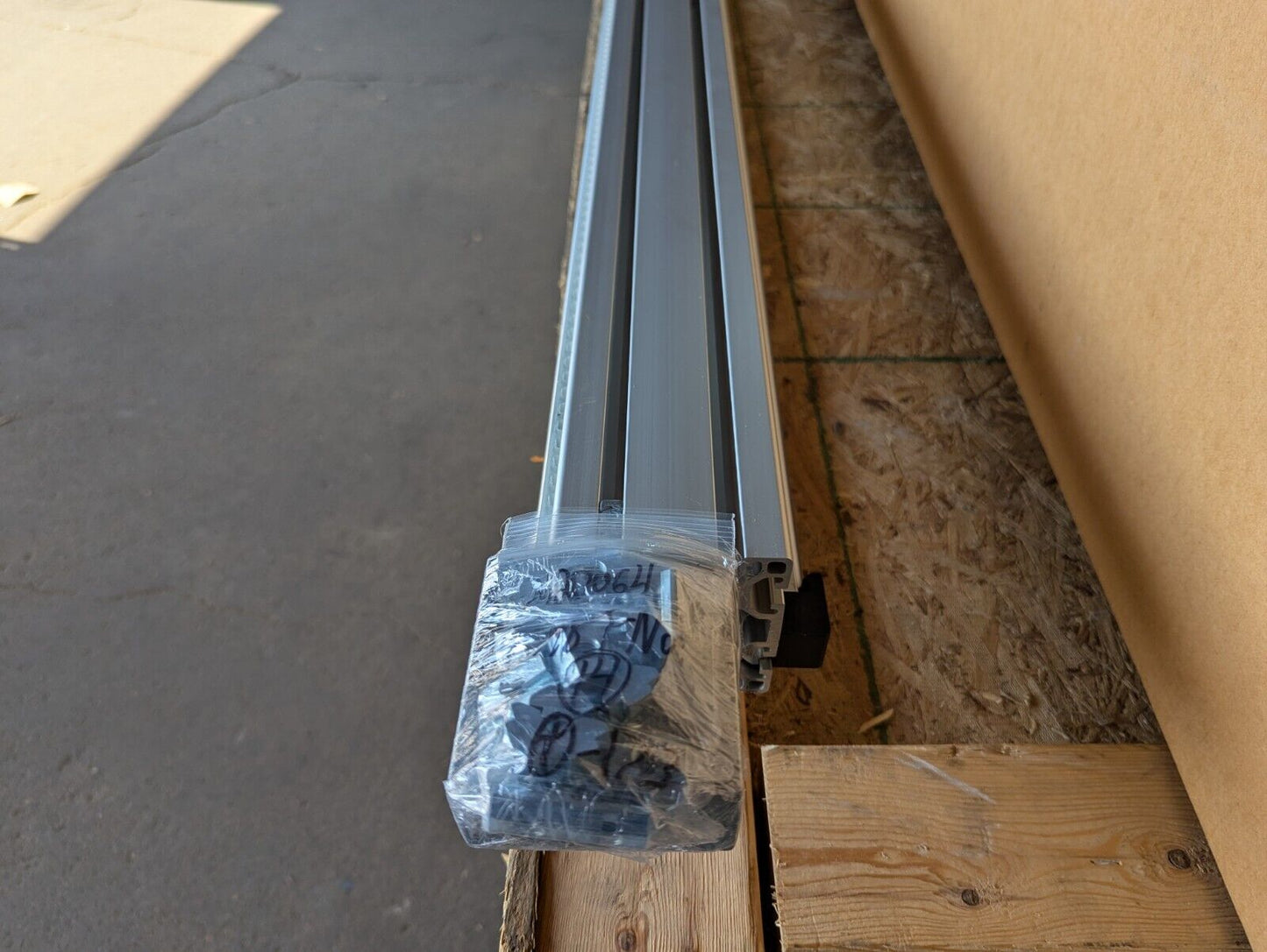 Macron 11237F01 Linear Actuator Assembly, Dolly Maker / 3040-13-000-1633