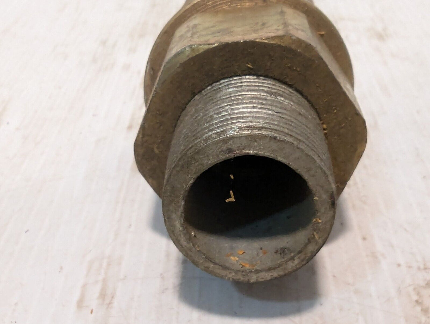 Snap-Tite VEC-16 Female Coupler with VEN-16 Male Connector - Free Shipping