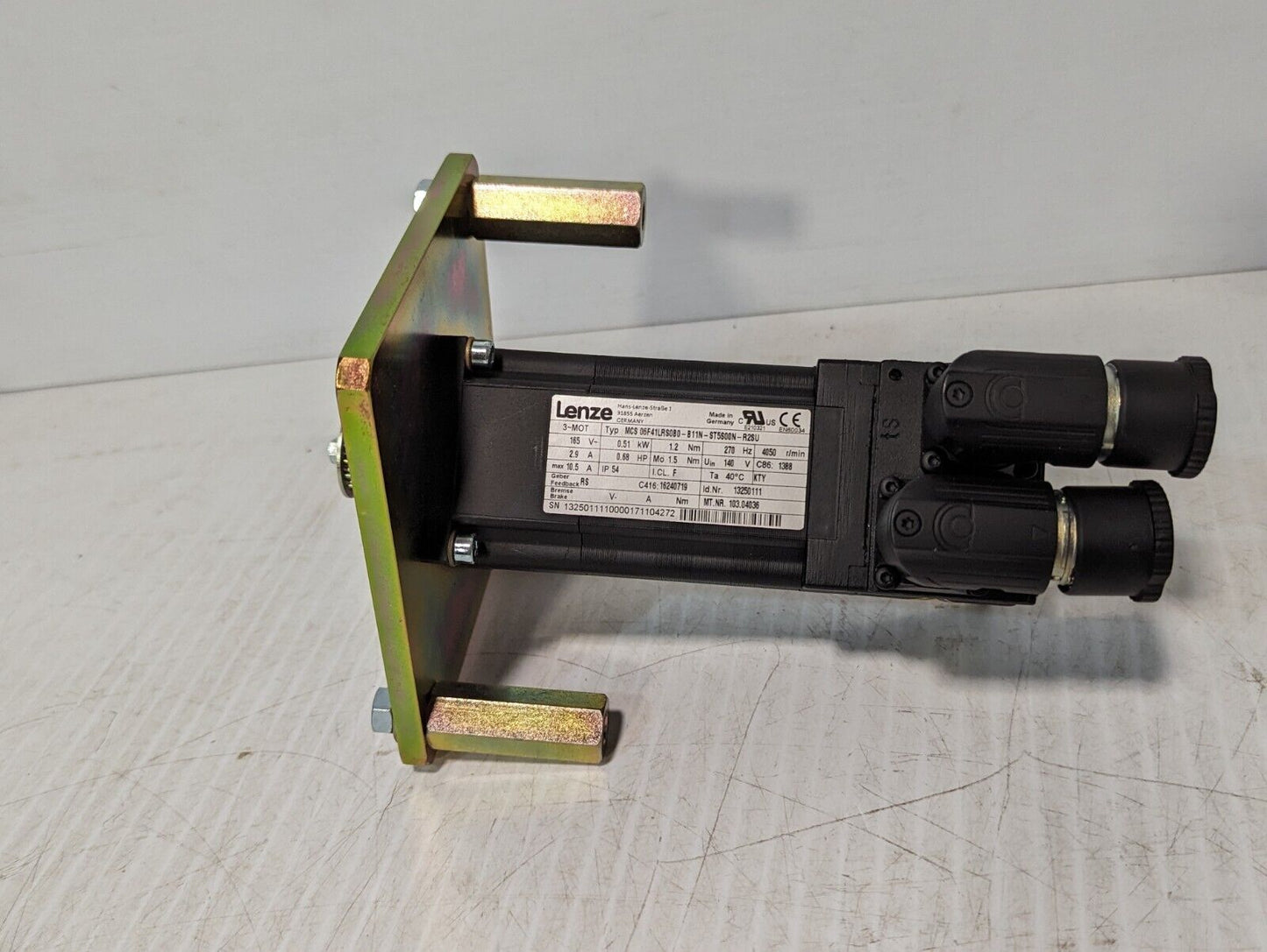 Lenze MCS 06F41LRS0B0-B11N-ST5S00N-R2SU, .68HP, 4050RPM - Free Shipping