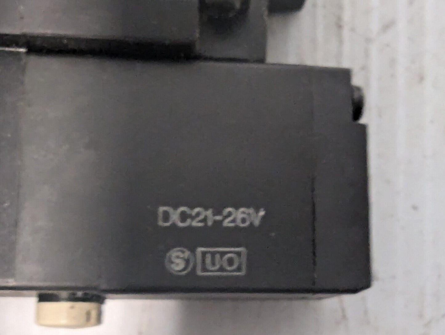 SMC NVFS3100-5FZB Pneumatic Solenoid Valve, 21-26vdc, 0.1 ~ 1 MPa -Free Shipping