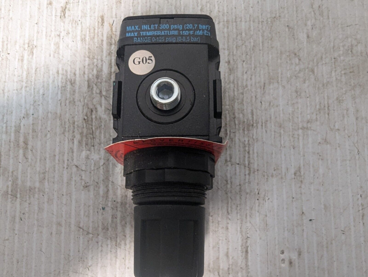 Wilkerson R08-01-f000 Regulator 0-125 PSIG R0801F000 Ro8+Returns