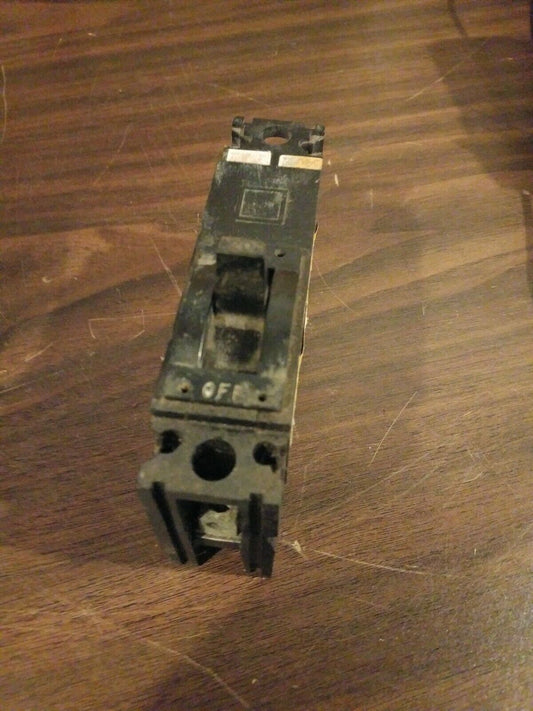 Square D FAL-12020, 20 Amp, 120 VAC, 1-pole circuit breaker