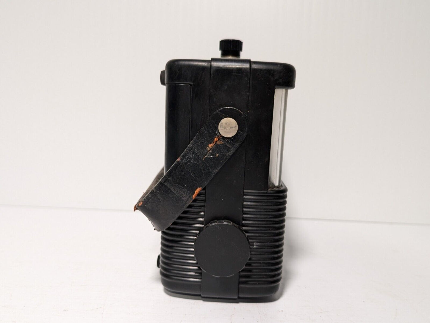 Weston 901 DC milliammeter, 0-1000mA, no probes, with leather handle as pictured