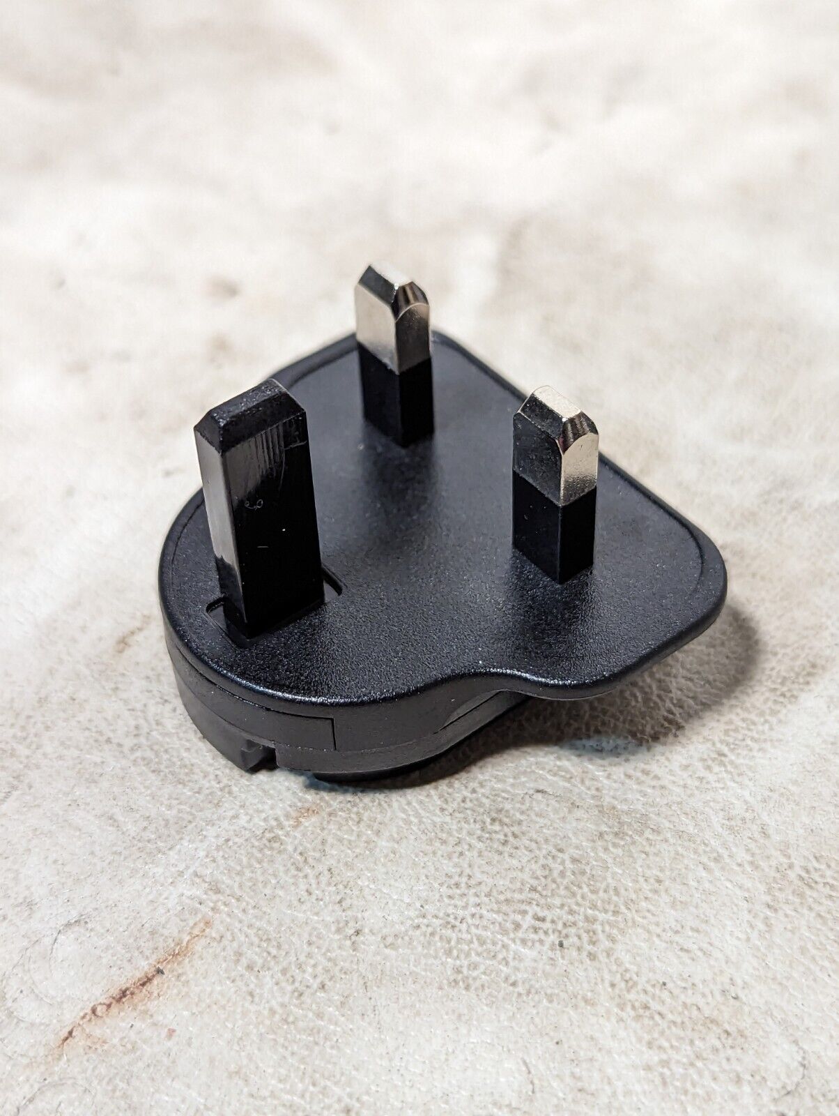 Lot of 4 full, 1 incomplete click CPS012090100* transformers, 100-240VAC to 9VDC