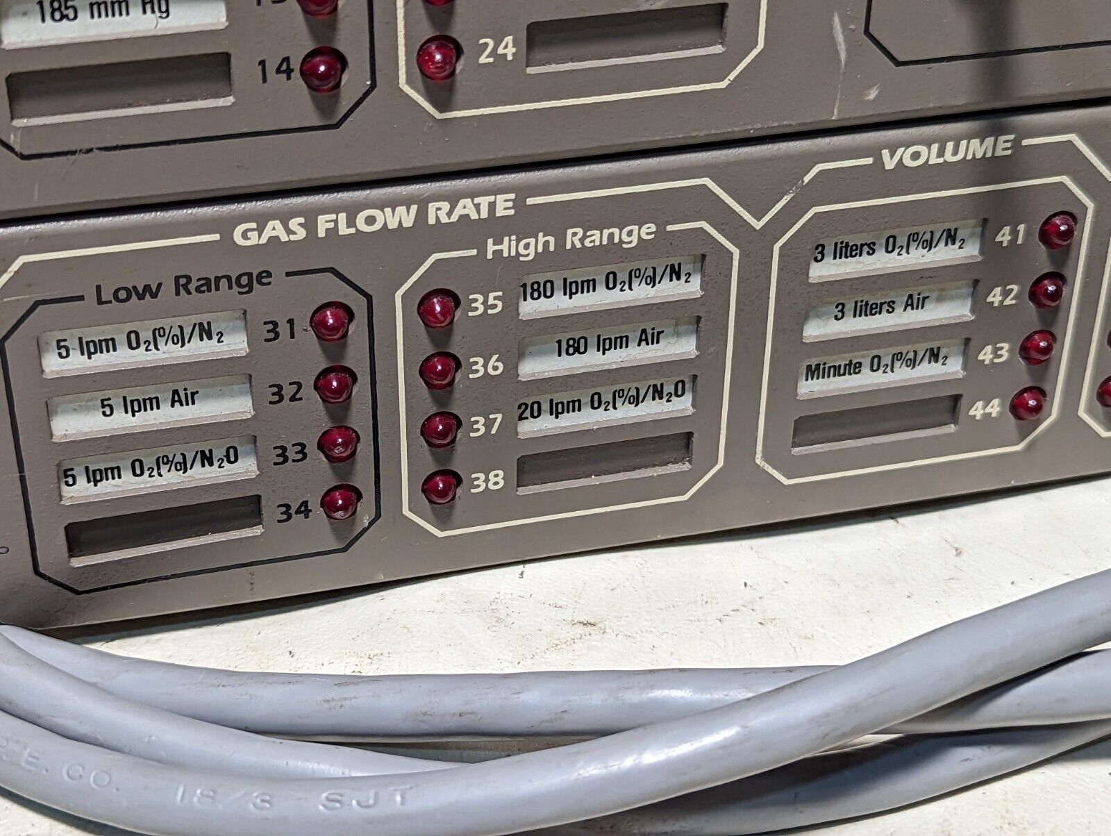 Timeter Instrument RT-200 calibration analyzer: RT-201 control module, RT-202 pr