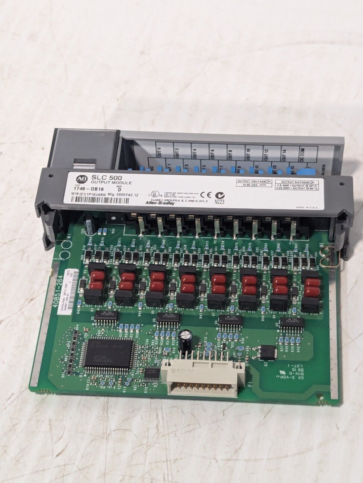 Allen-Bradley 1746-OB16 Ser D - SLC500 Output Module - Free Shipping+Returns
