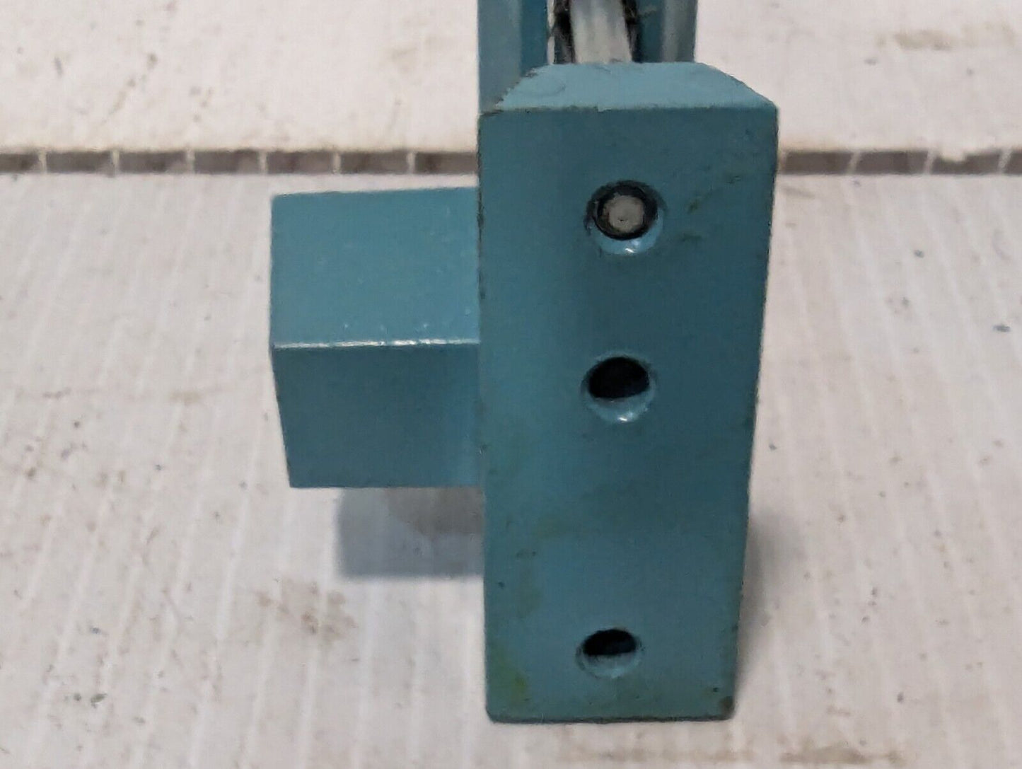 Wilkerson GPA-95-292 Modular Sleeve and no PN Air Filter Clamps