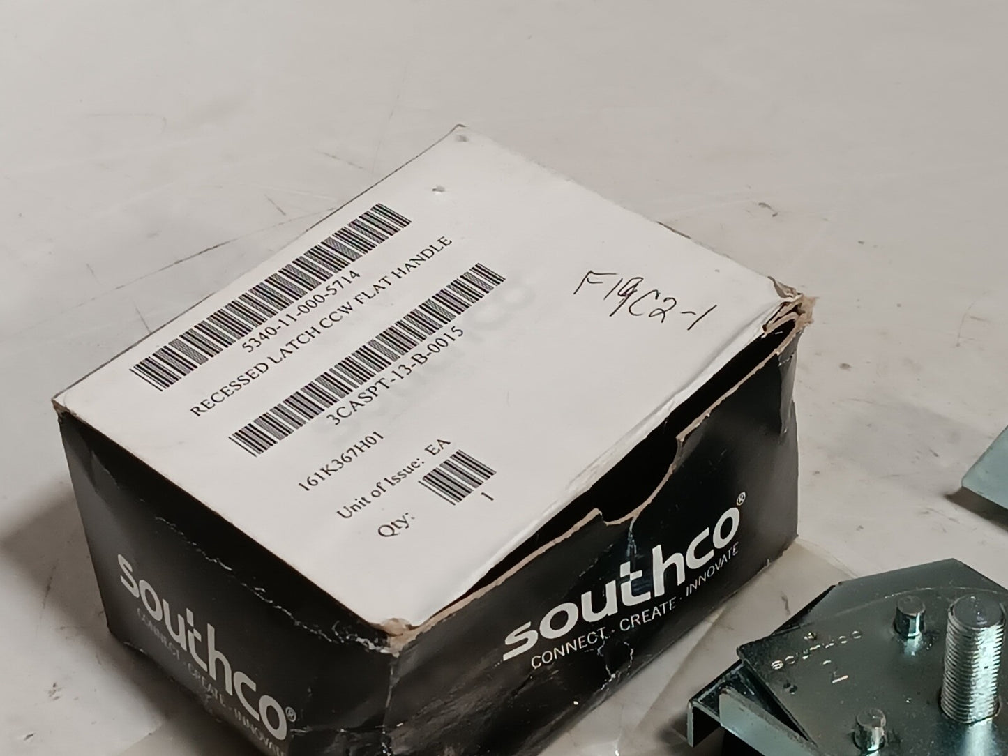 Southco 01-13-45 Flush Cam Cup Recessed Latch CCW Flat Handle, Black