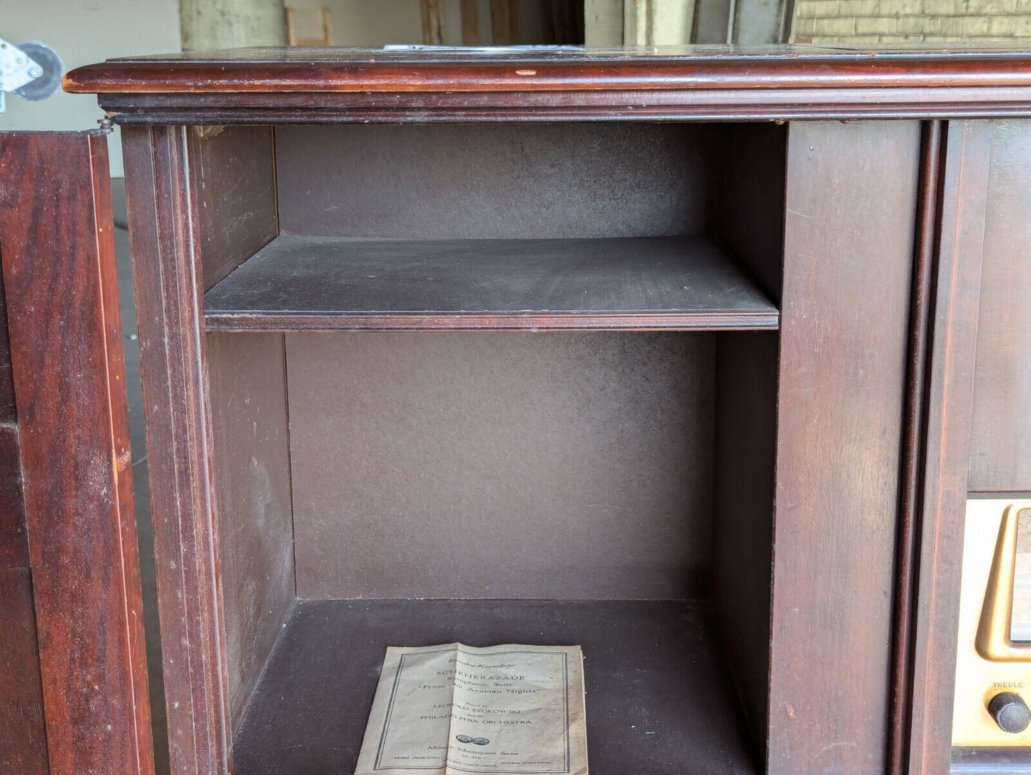 Vintage Radio Cabinet, The Magnavox Co. Vinyl Record player Cabinet -Free Ship