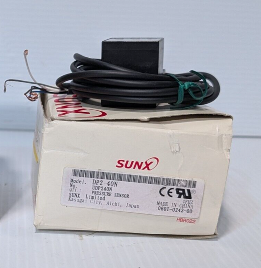SunX DP2-40N Digital Pressure Sensor, LED display, -101.3kPa - Free Shipping