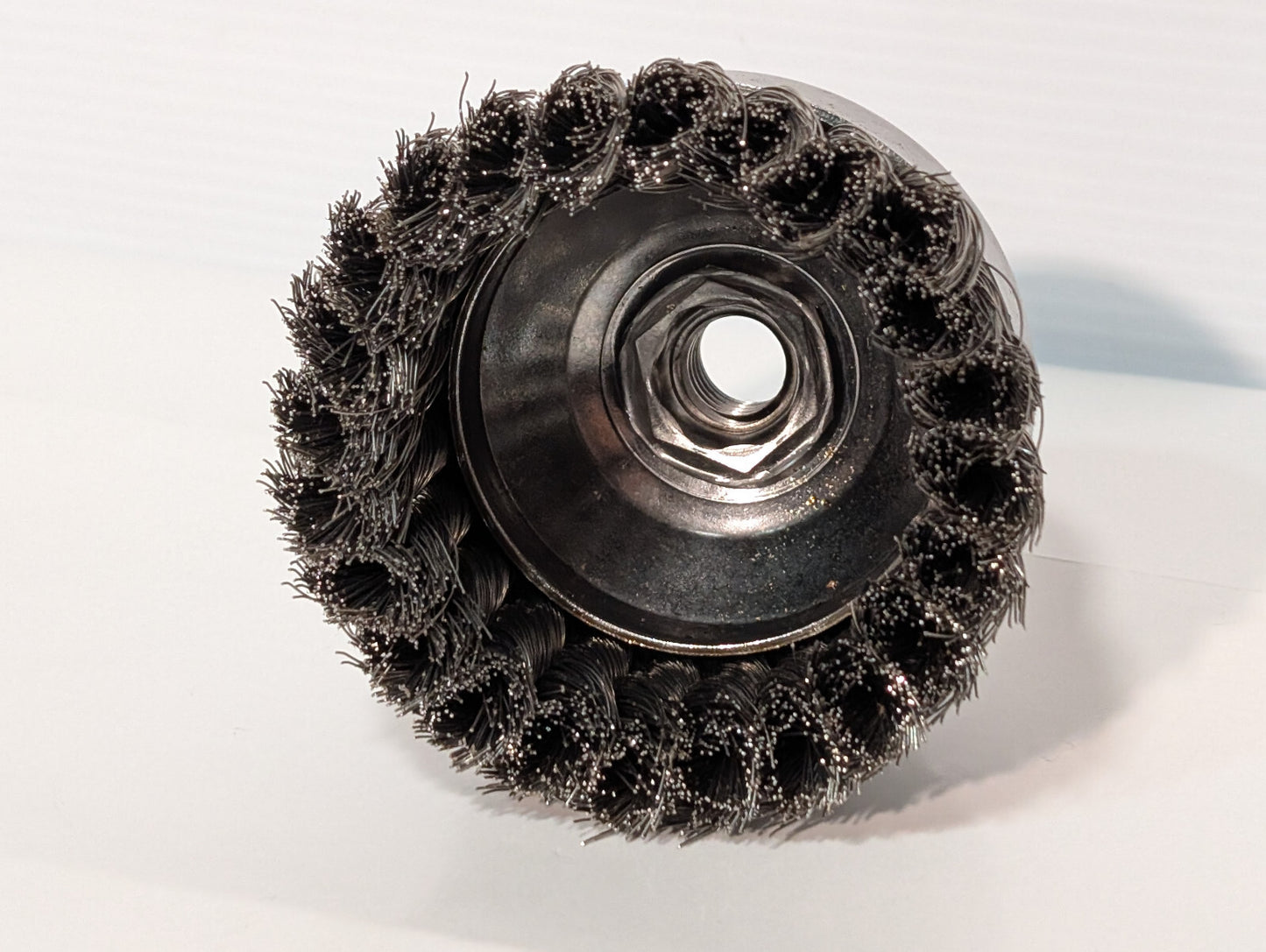 Weiler 12306 Single Row Wire Cup Brush, 4", .014 Wire, 5/8"-11 Nut, 10,200 RPM