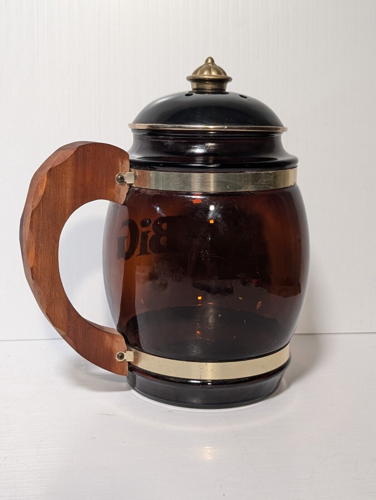 Vintage Siesta Ware "Think Big" Glass Barrel Mug Amber with Wooden Handle