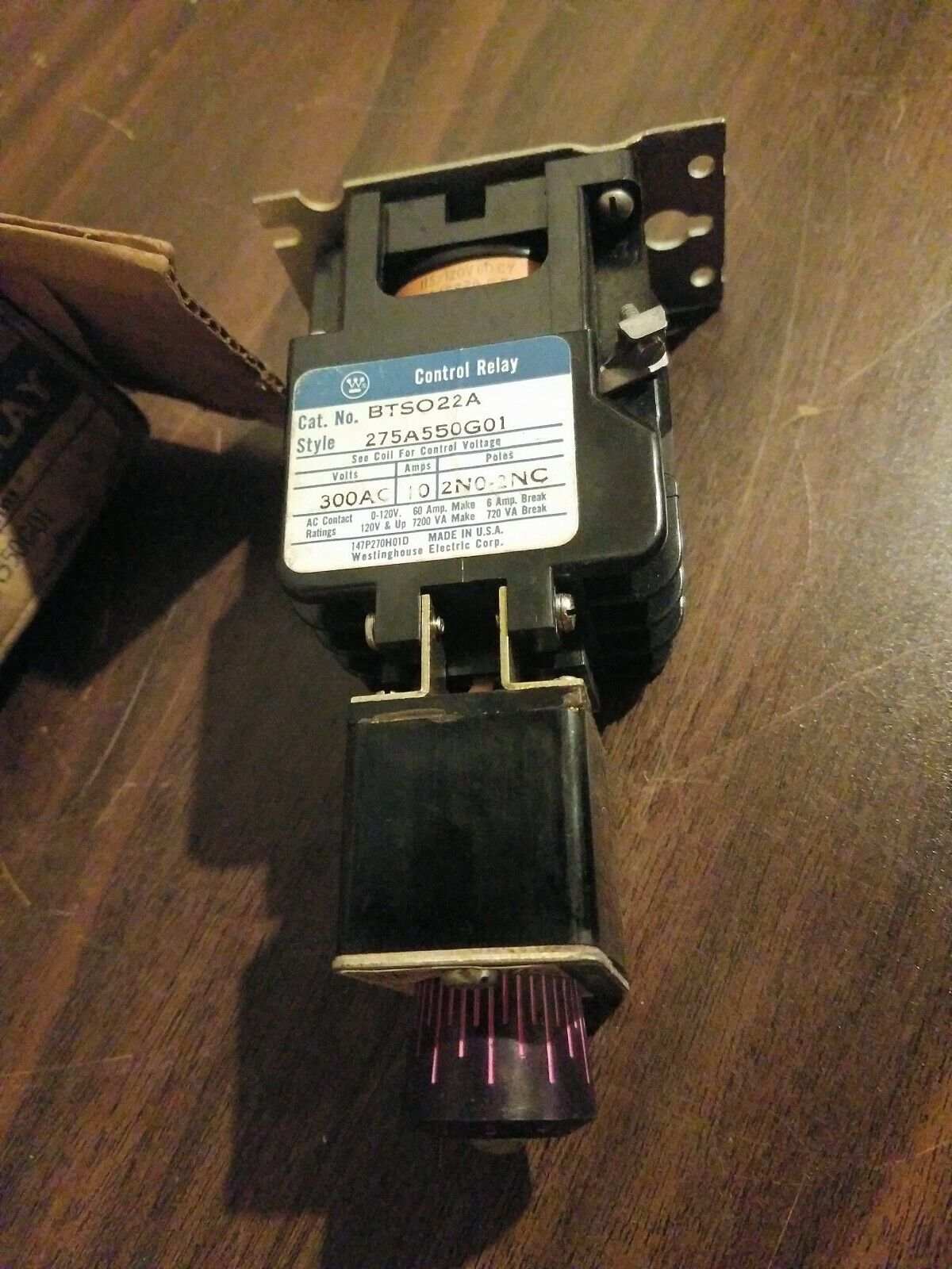 Westinghouse BTS022A timing relay, 300VAC, 10 amps, poles 2N0-2NC, coil 115-120V
