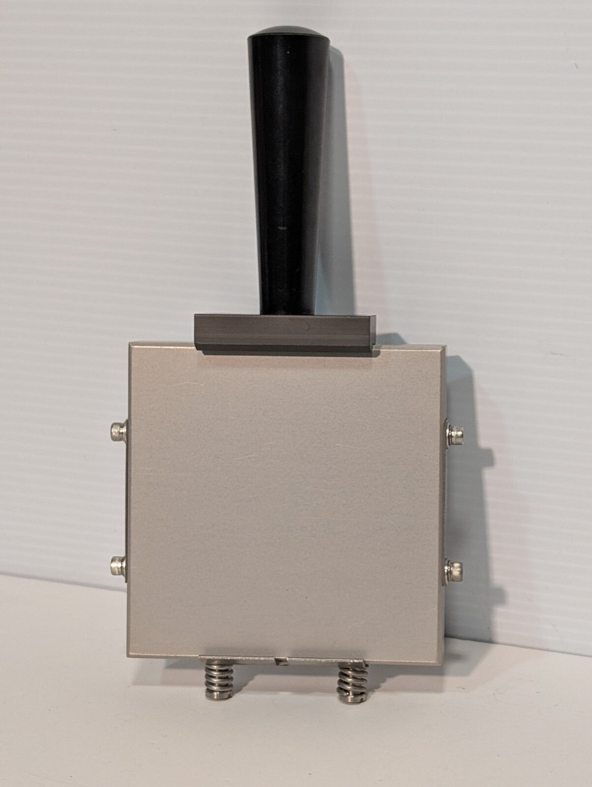 Unbranded 0400534B Die Holder Plate with Pad, 4-3/8" (111mm) x 4-3/8" (111mm)