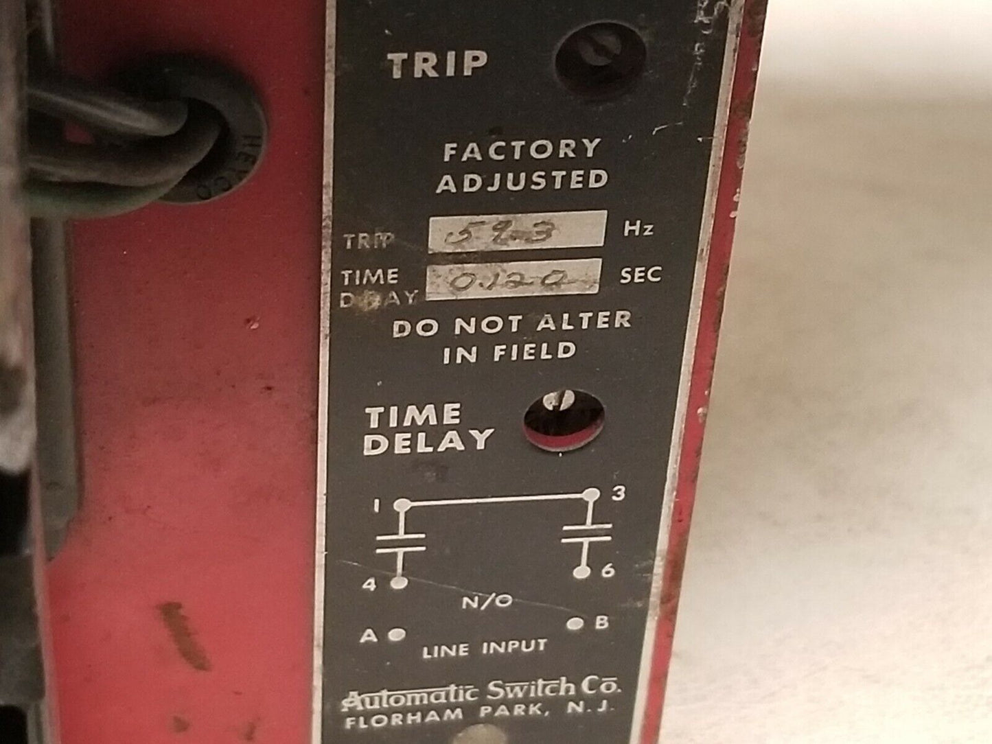 ASCO underfrequency monitor, 214A-156, 240VAC, trip 59.3 Hz, time delay 0.120 s