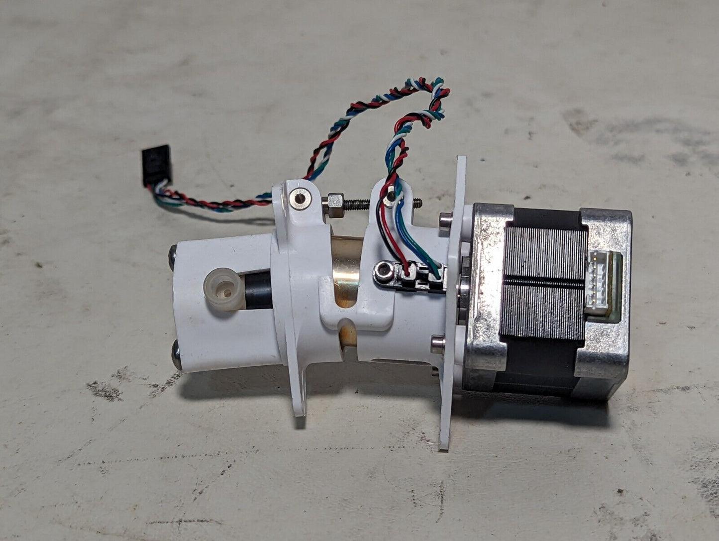 Fluid Metering B37863 metering pump, Beckman-Coulter