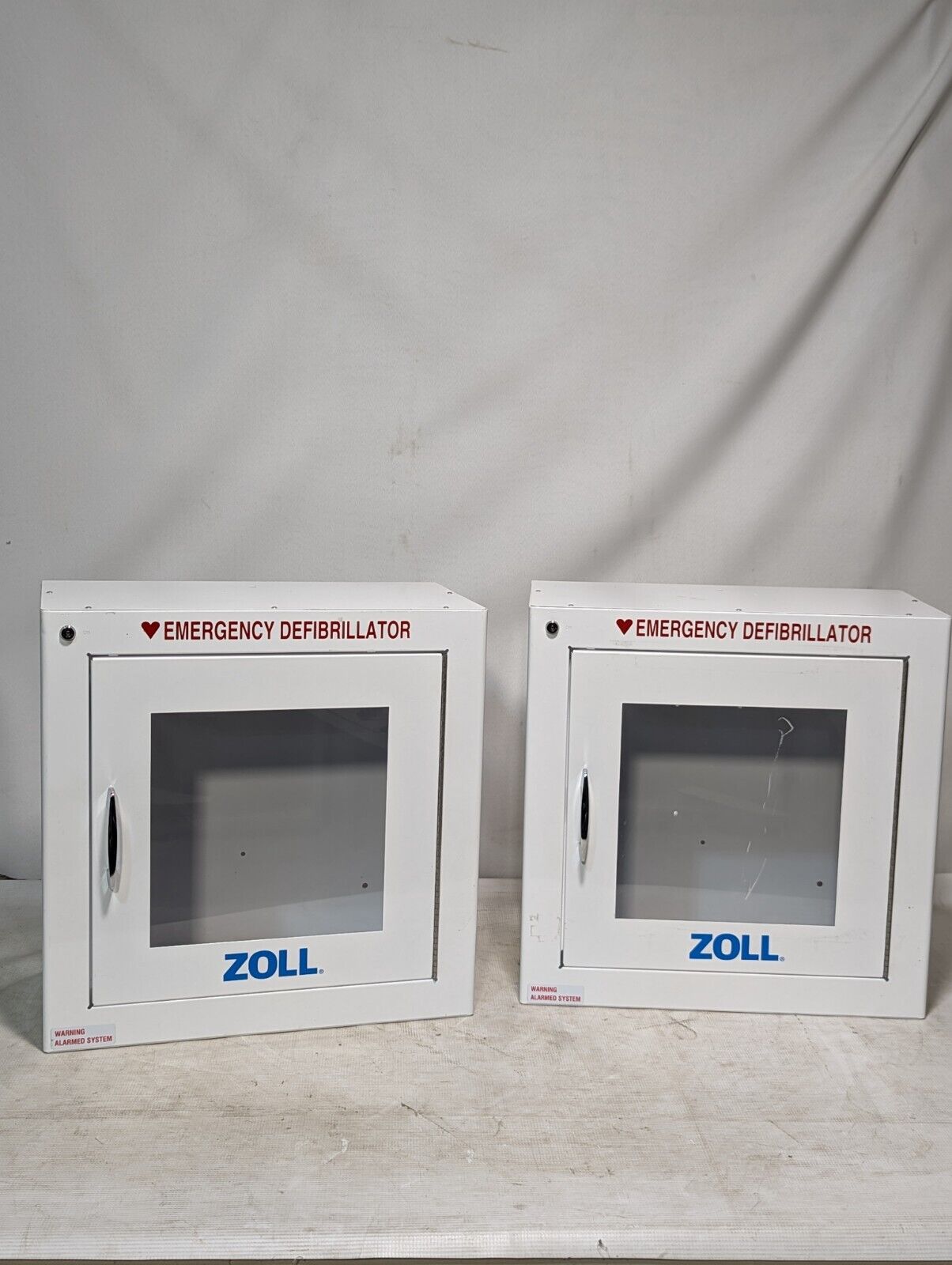 Zoll Emergency Defibrillator metal wall cabinet, white