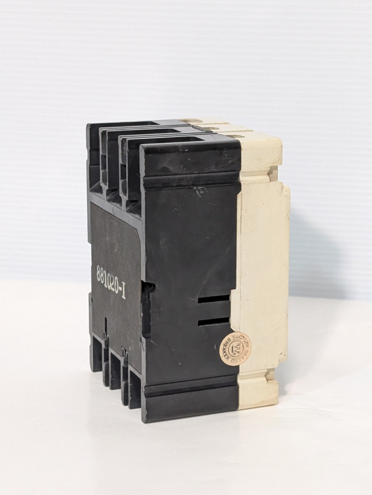 Westinghouse EHD3030 Industrial Circuit Breaker, 3 Pole, 30 Amp, 480vac, 14kA