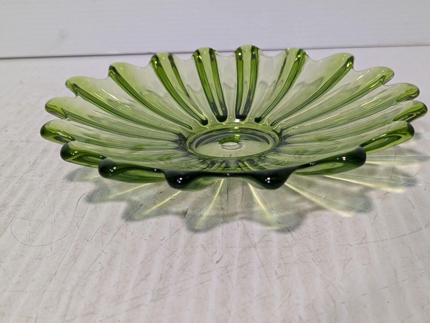 Vintage MCM Celestial Limelight Green Glass Sunflower Starburst Dish, 1960’s