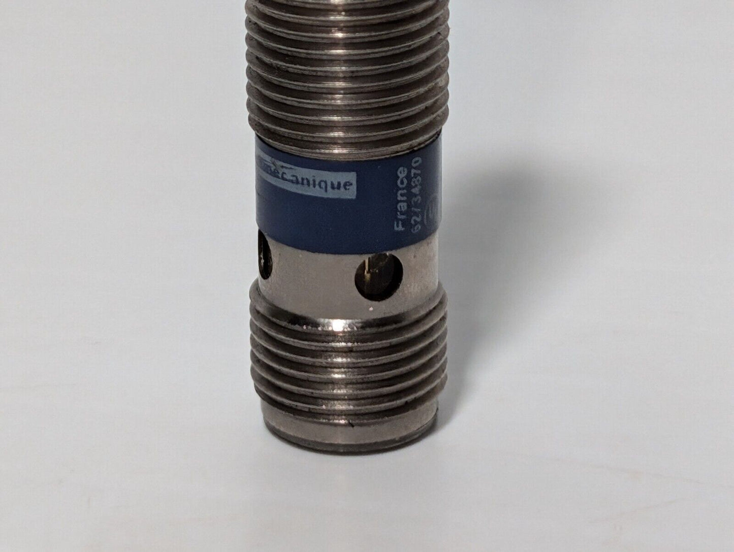Telemecanique XS2N12PA340D Inductive Proximity Sensor, 12-24vdc, Barrel
