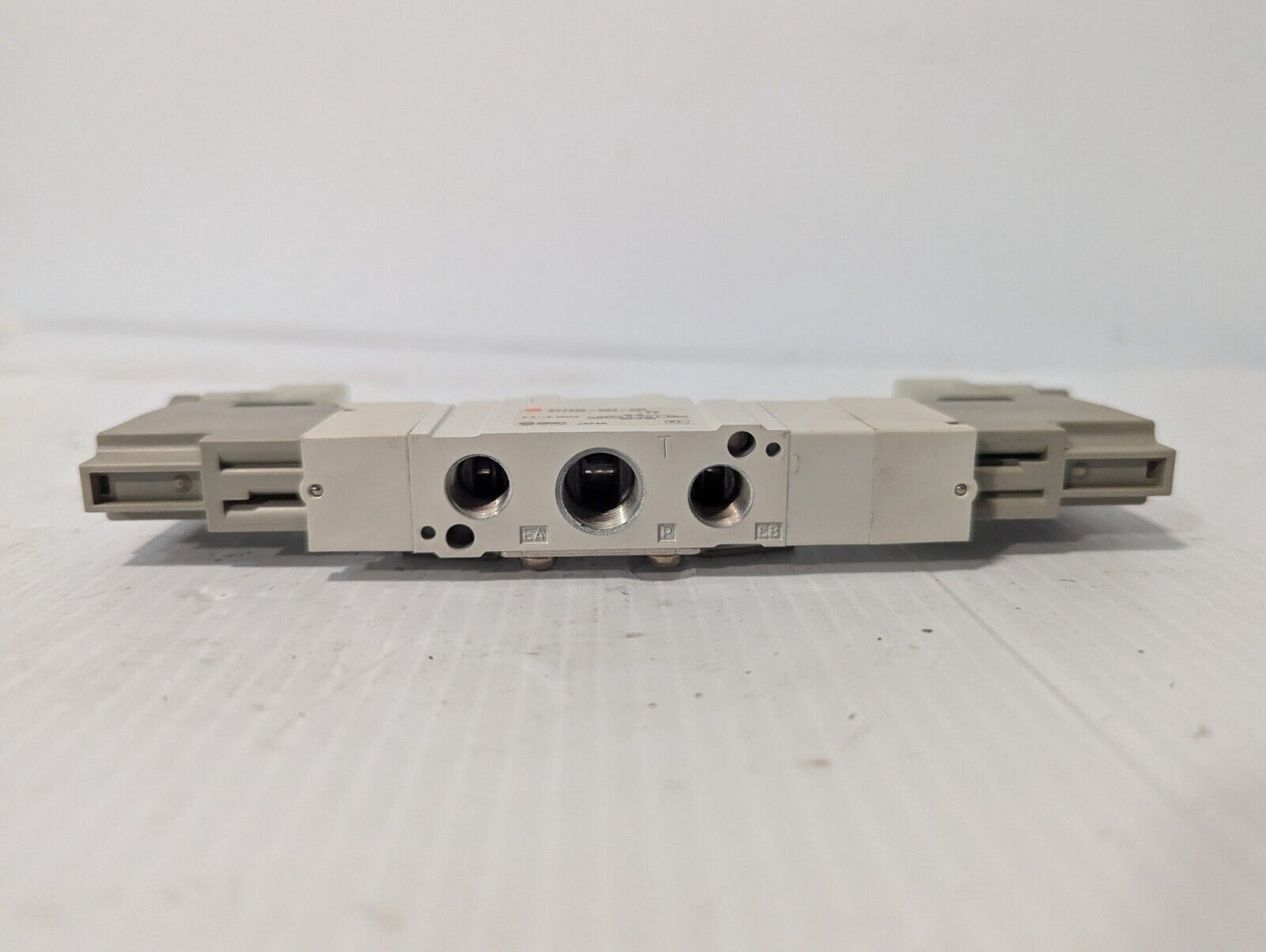 SMC SY7420-5DZ-02T-F2 single unit valve, TSY7JJ53, 0.2-0.7MPa - Free Shipping