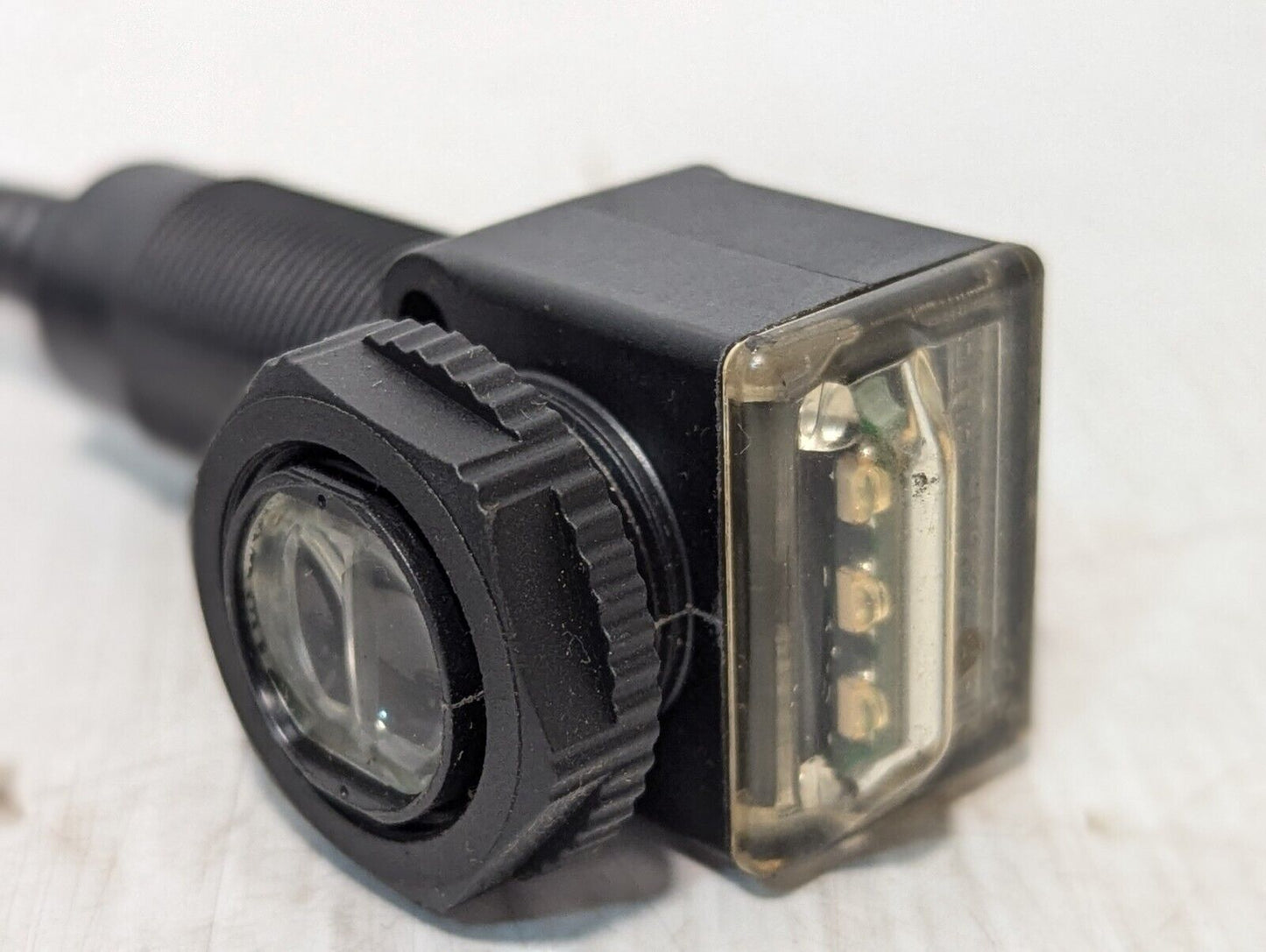 Allen Bradley 42EF-R9SCBV-A2 Photo Sensor - Free Shipping