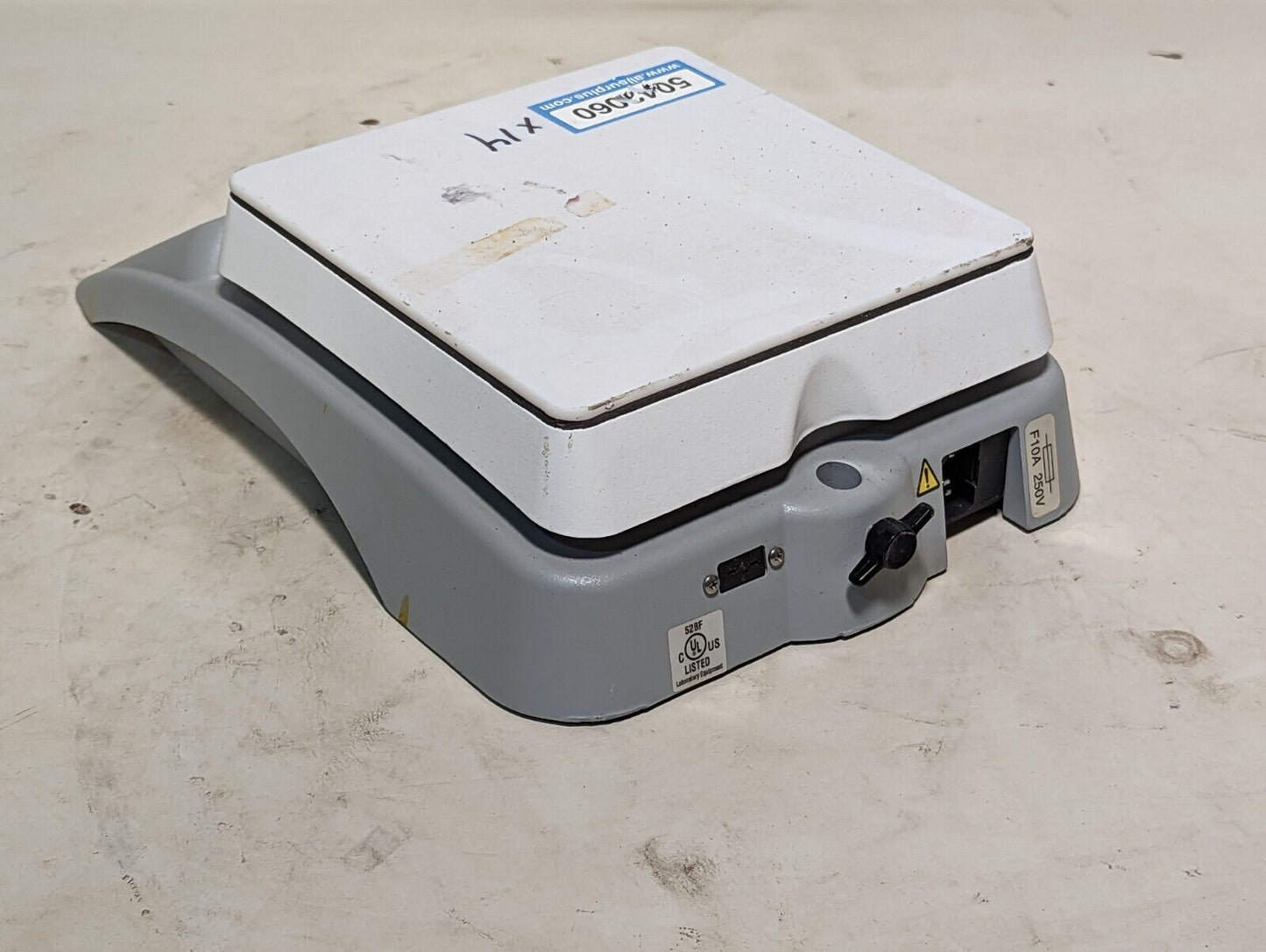VWR 810 digital heating stir plate, cat. no. 11301-012, 7x7 glass top, 120VAC