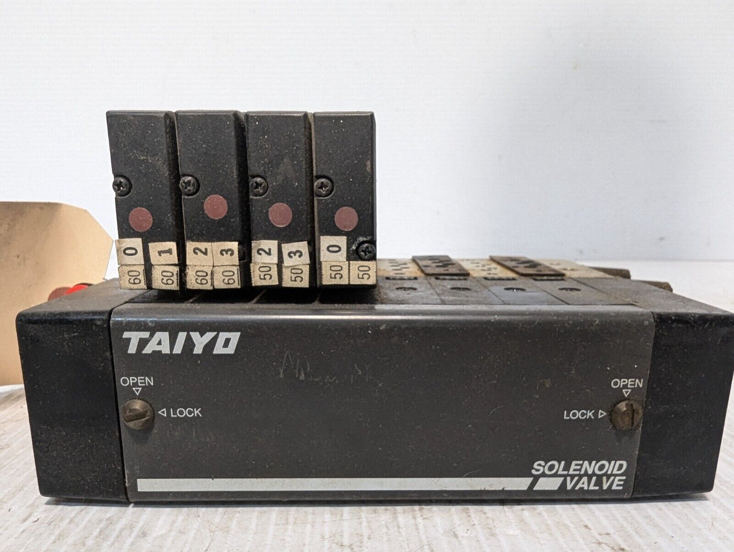 Taiyo Manifold Block with Four Taiyo USR530-SDT8 Solenoid Valves - Free Shipping