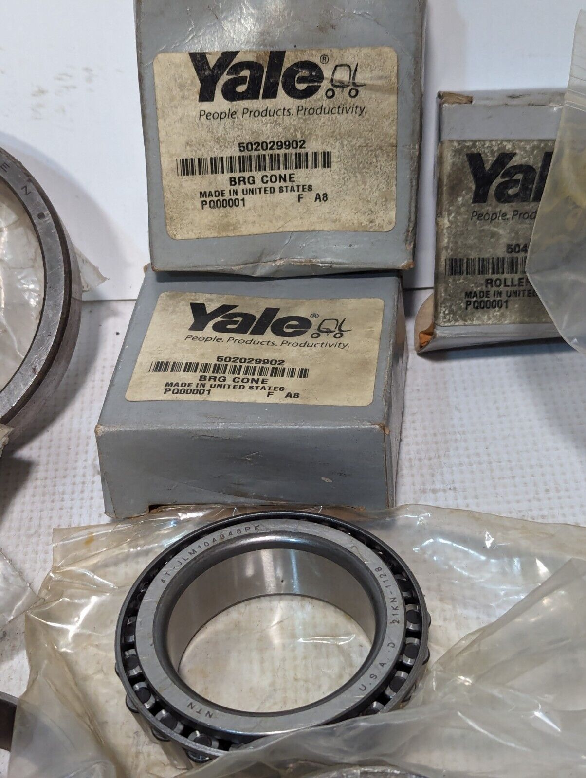 Large lot of Nissan forklift parts as pictured