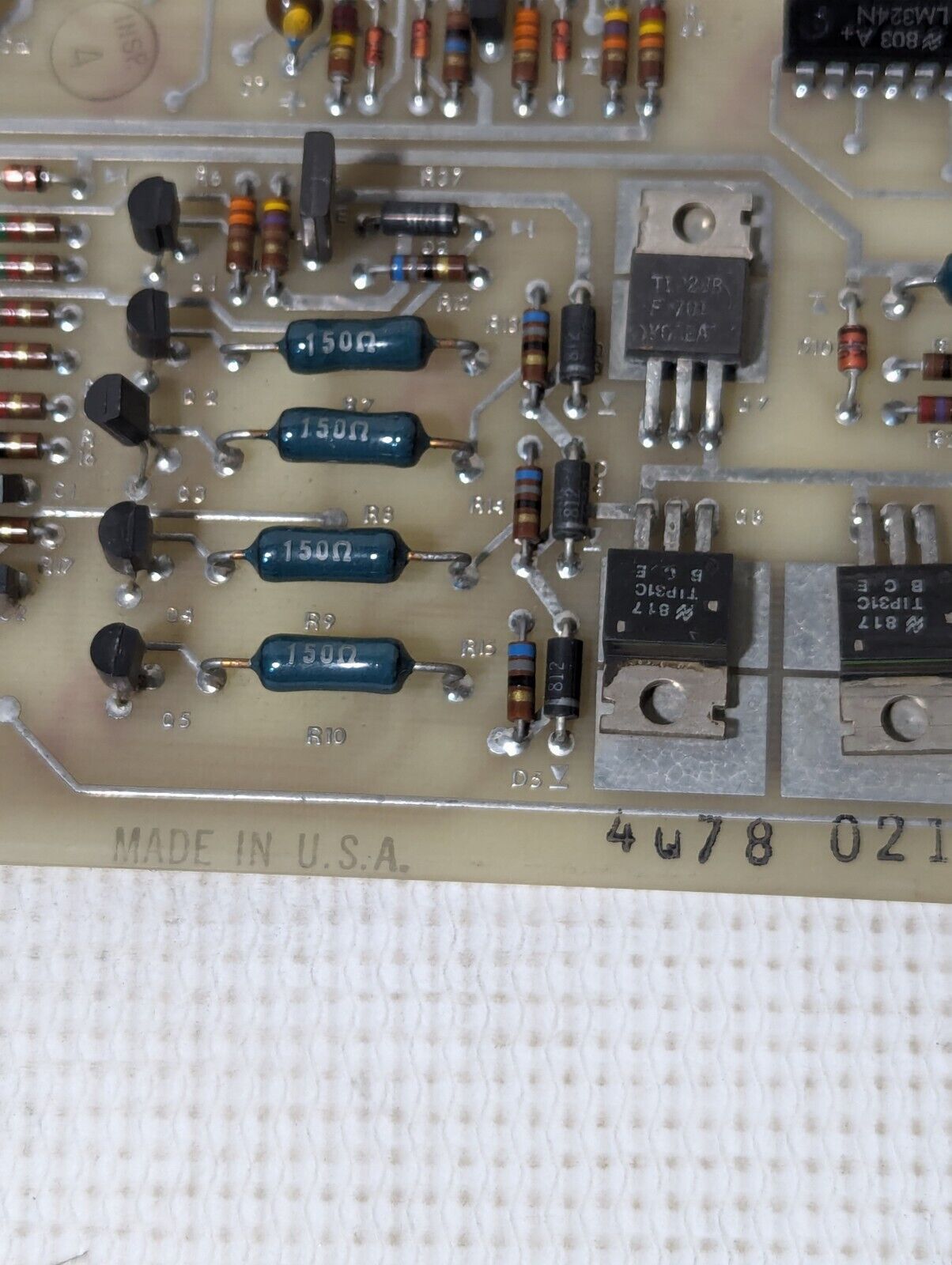 Unidentified Circuit Board 71-190011-002 REV.L w/Valuable Components