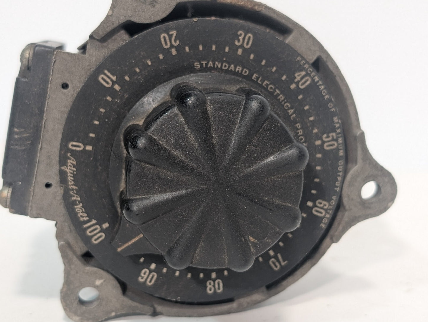 Standard Electrical 6535 Ser. 1012, Adjust-A-Volt Variable Transformer,  0-135