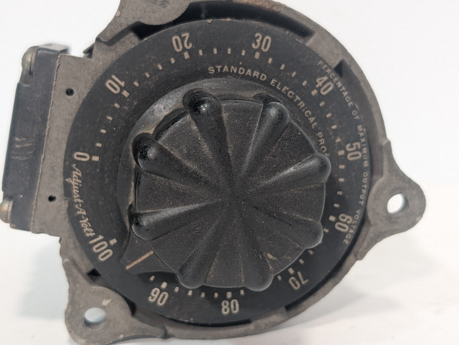 Standard Electrical 6535 Ser. 1012, Adjust-A-Volt Variable Transformer,  0-135