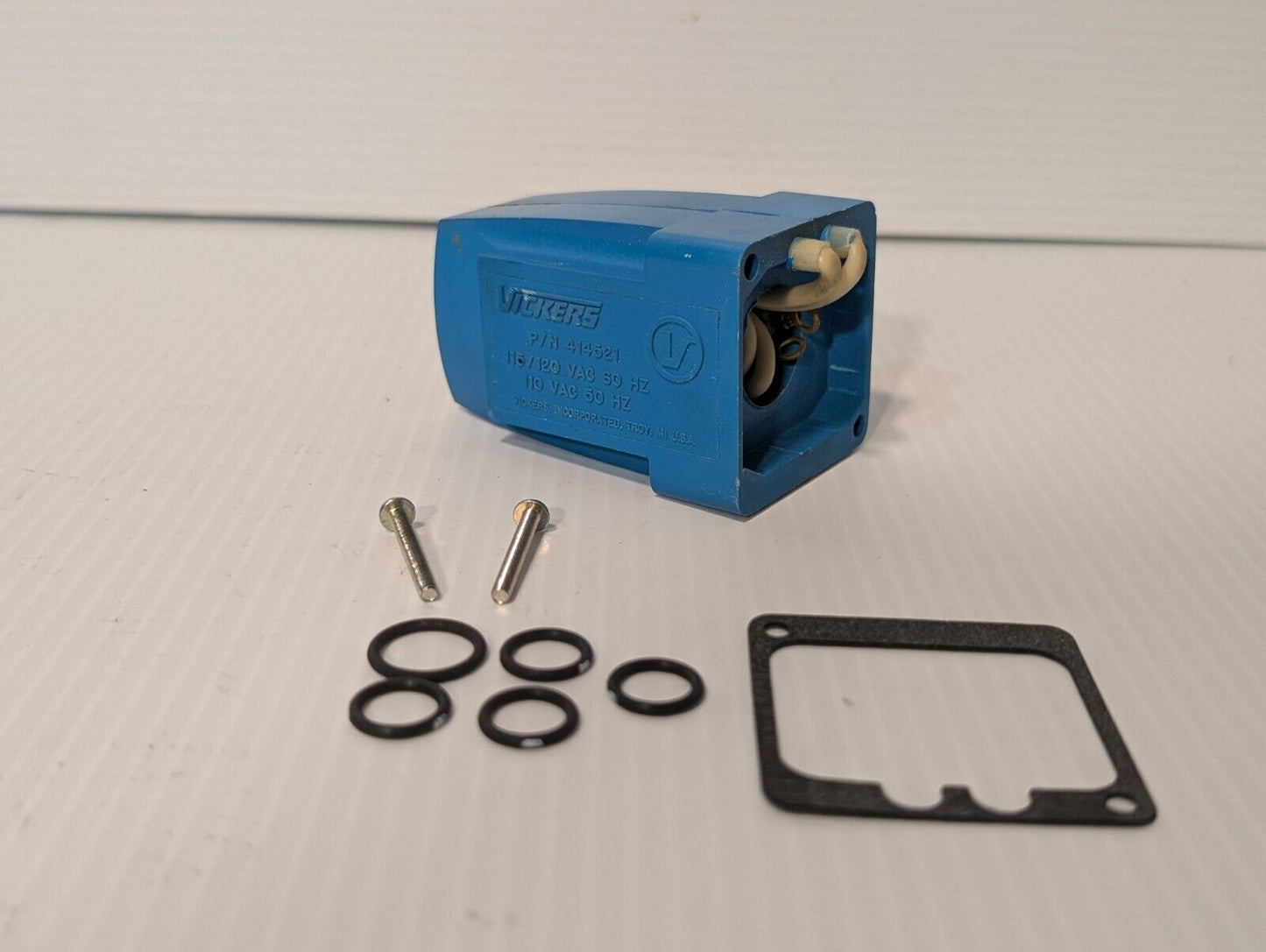 Vickers/Eaton 942366 Solenoid Valve Coil Kit, 115/120VAC, coil P/N 414521