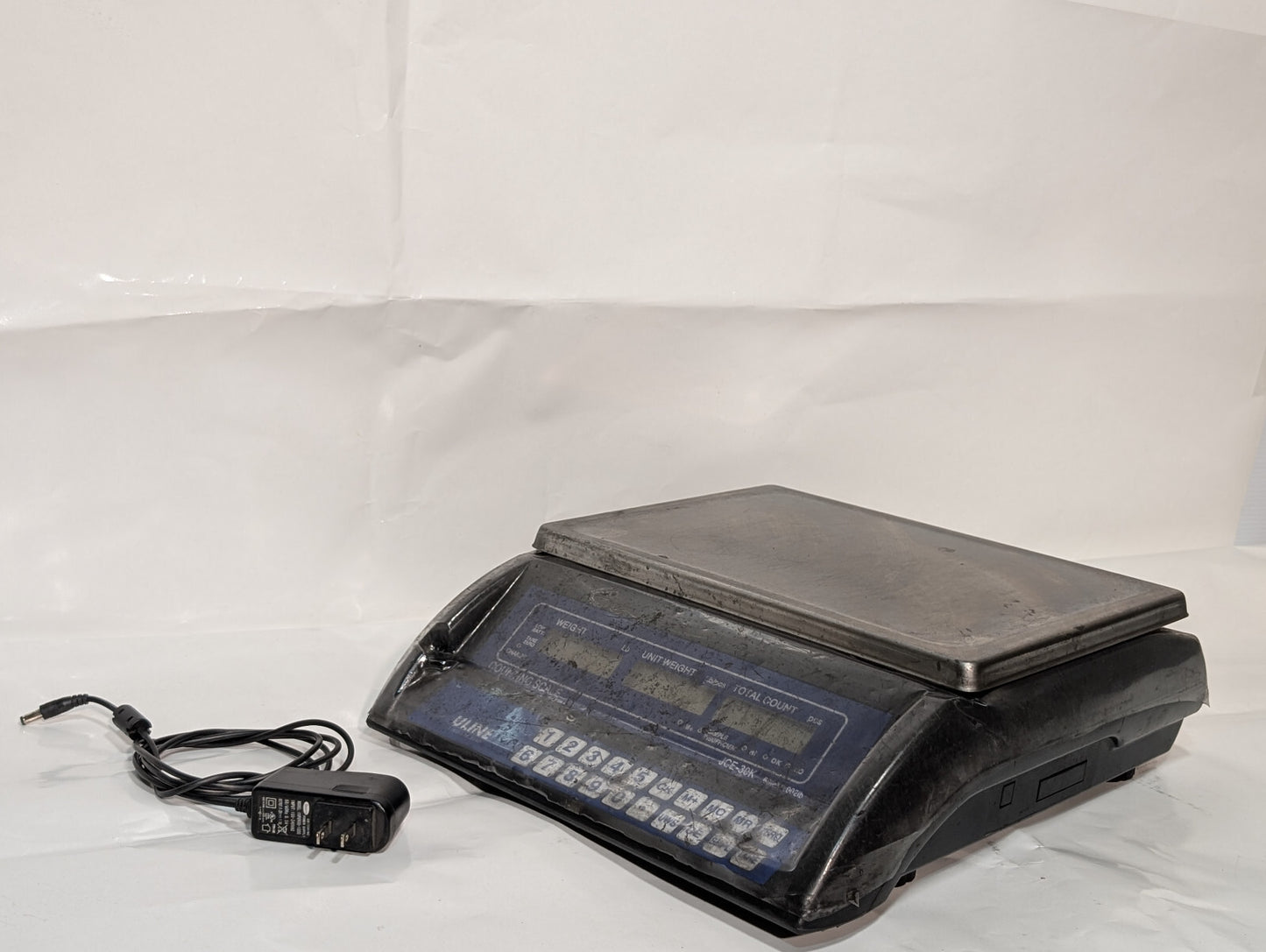 Uline JCE-30K Counting Scale, Plug, 60lbx0.002lb, Working