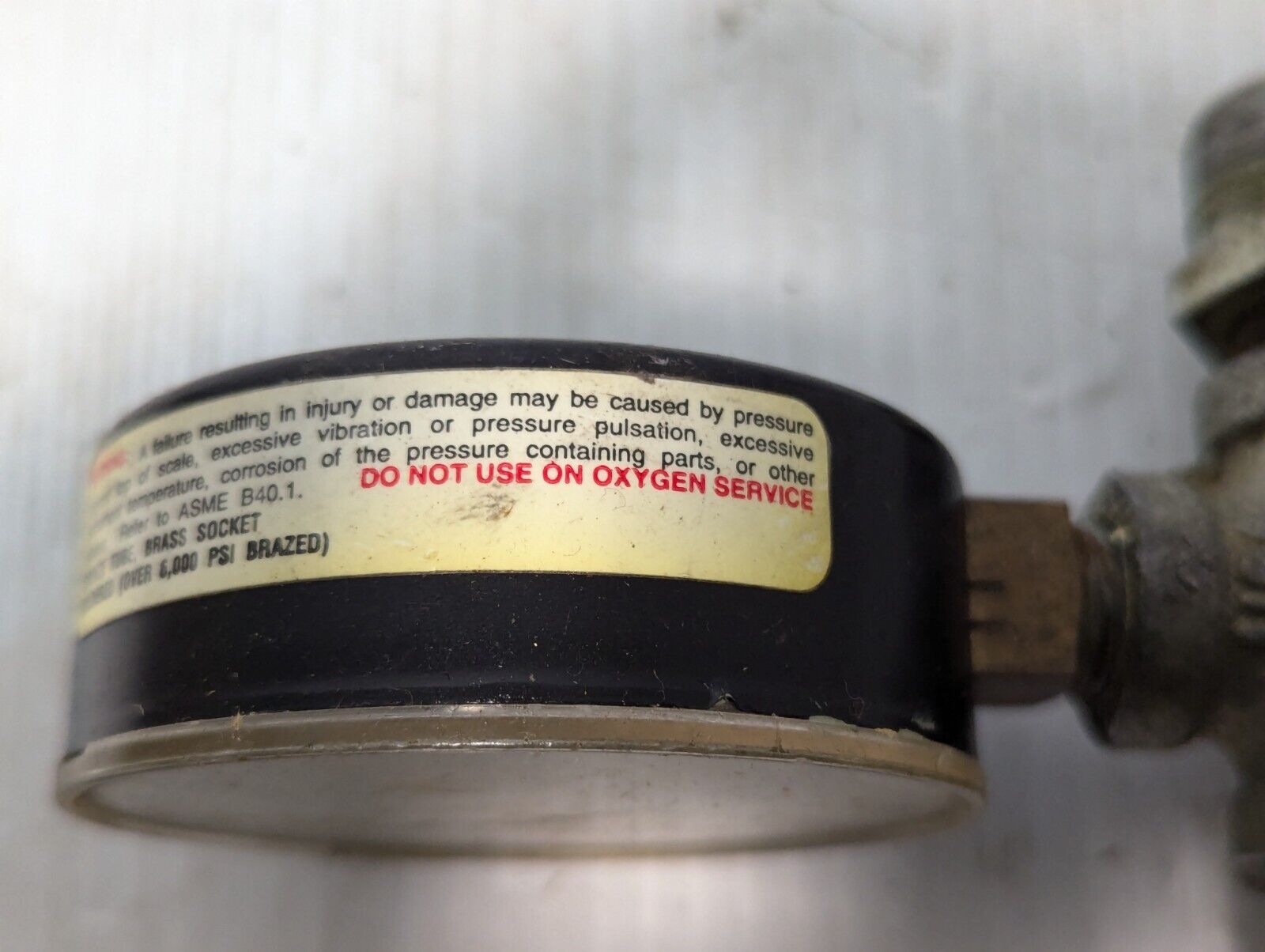 Speed Aire, Air Regulator, Brass Socket w/Ashcroft 0-160PSI gage - Free Shipping