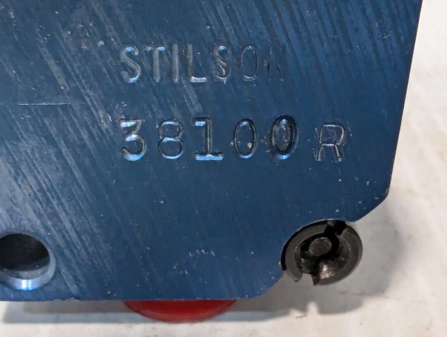 Stilson 38100-R Righthand Pneumatic Cylinder, Rota-Clamp Mount -Free Shipping