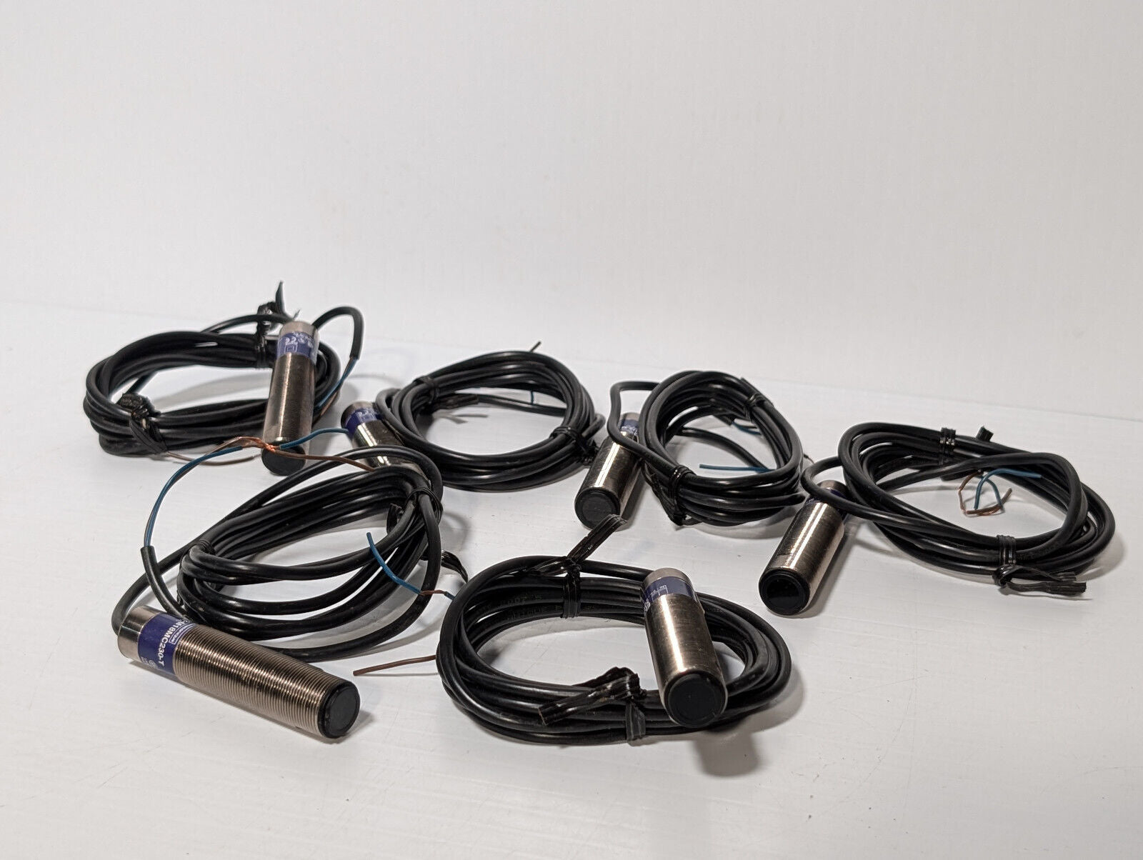 Telemecanique XU2-M18MC230-T Photoelectric Sensor, Thru-Beam Transmitter, 240V