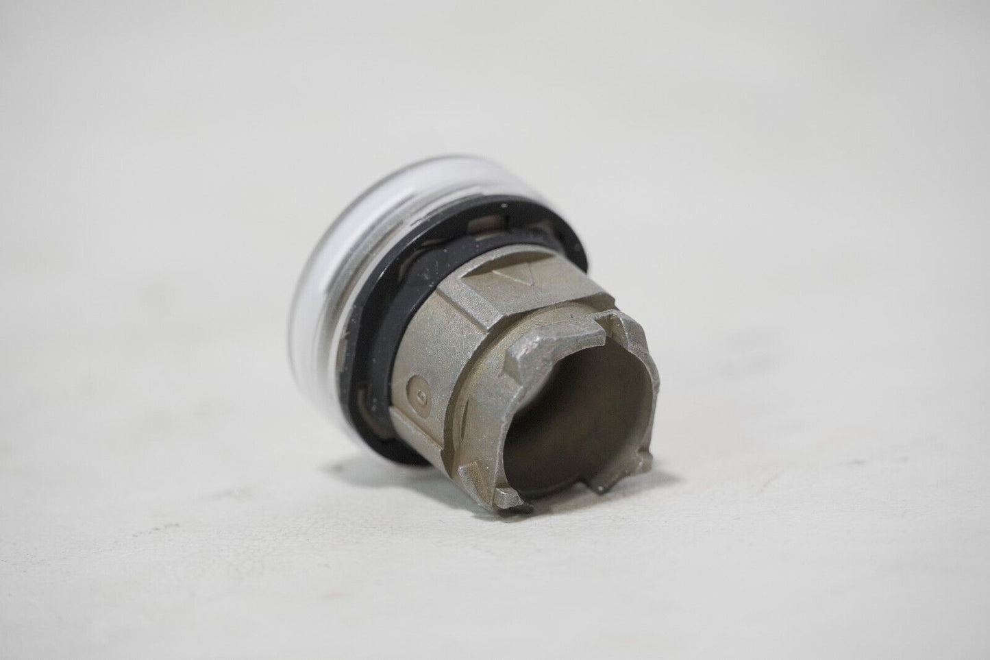 Telemecanique 089191, XB4 BVB1, white pushbutton