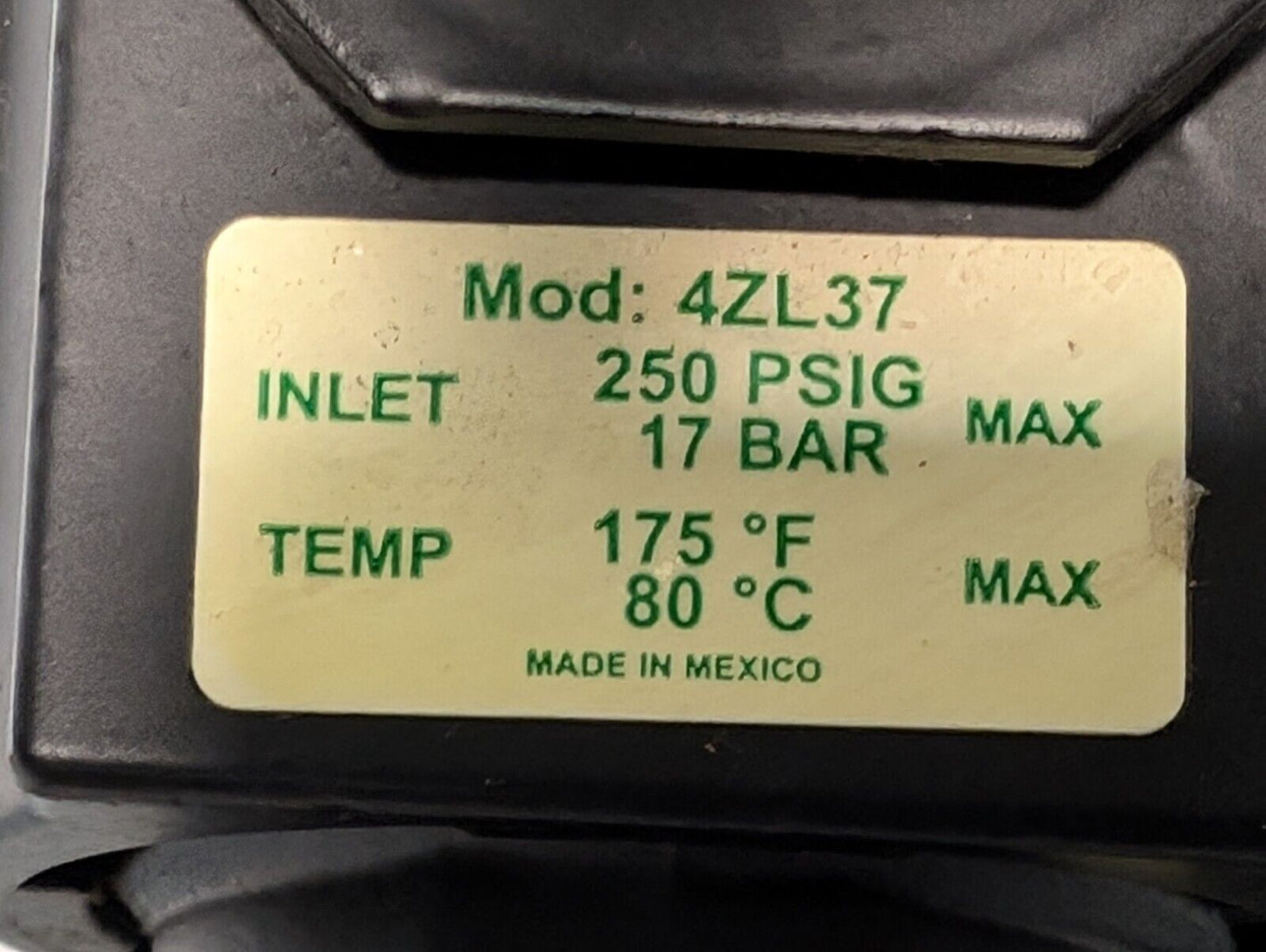 SpeedAire 4ZL37, Finite Filter C41S-2C06-016, Plastic Filter - Free Shipping