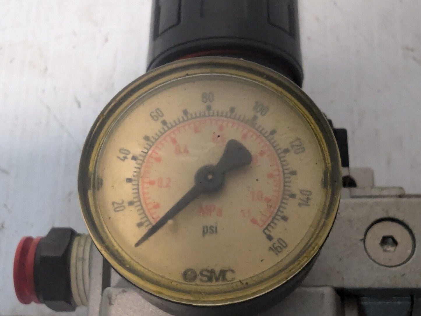 SMC Pneumatic- Regulator Assembly with NAW4000-N04 Regulator - Free Shipping