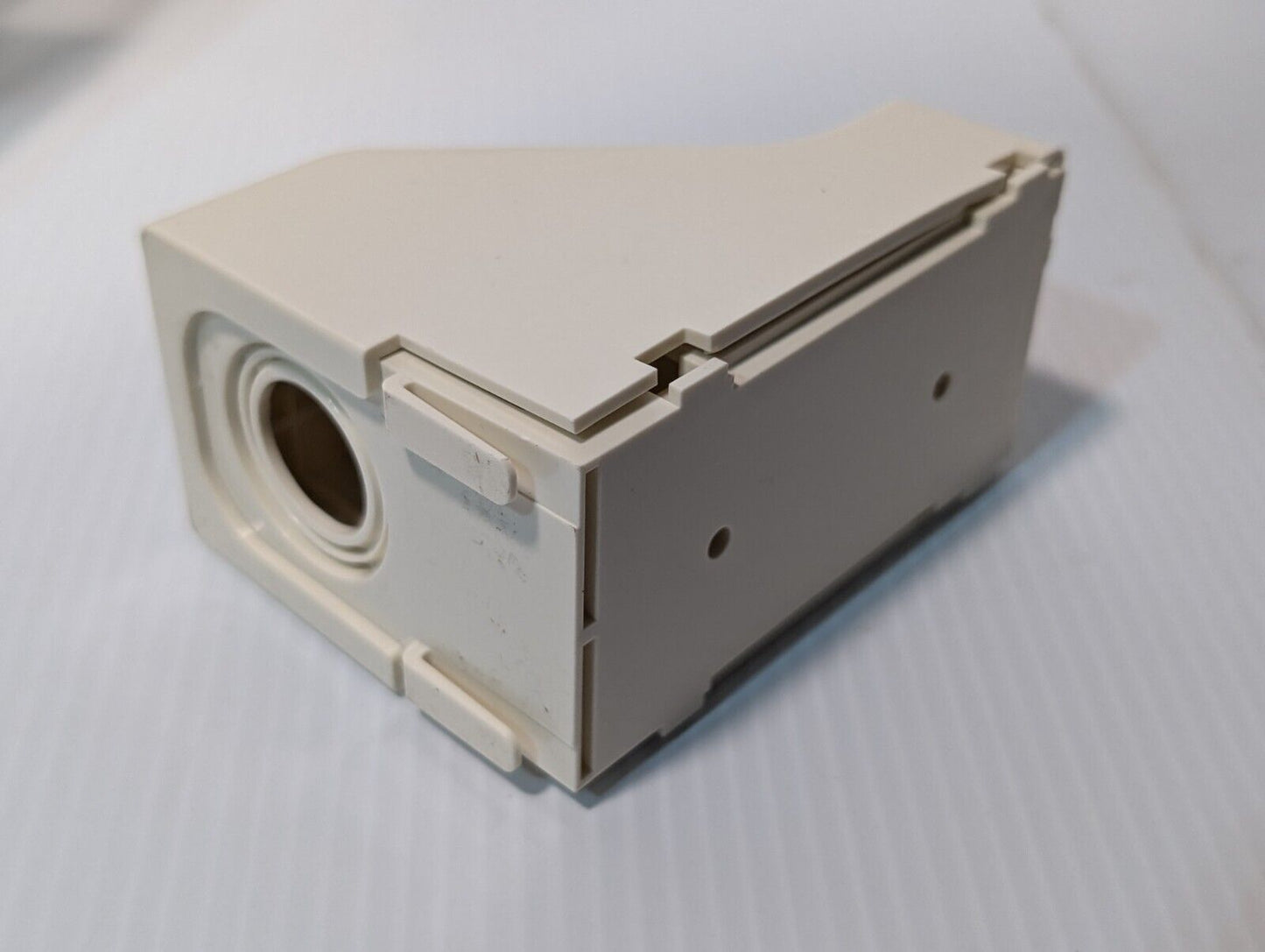 (Lot of 23) New PANDUIT DCEFXIW-X Drop Ceiling/Entrance End Fitting - Free Ship
