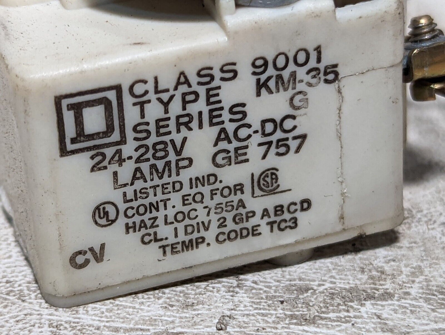 Square D 9001KM35 pilot light module, amber dome