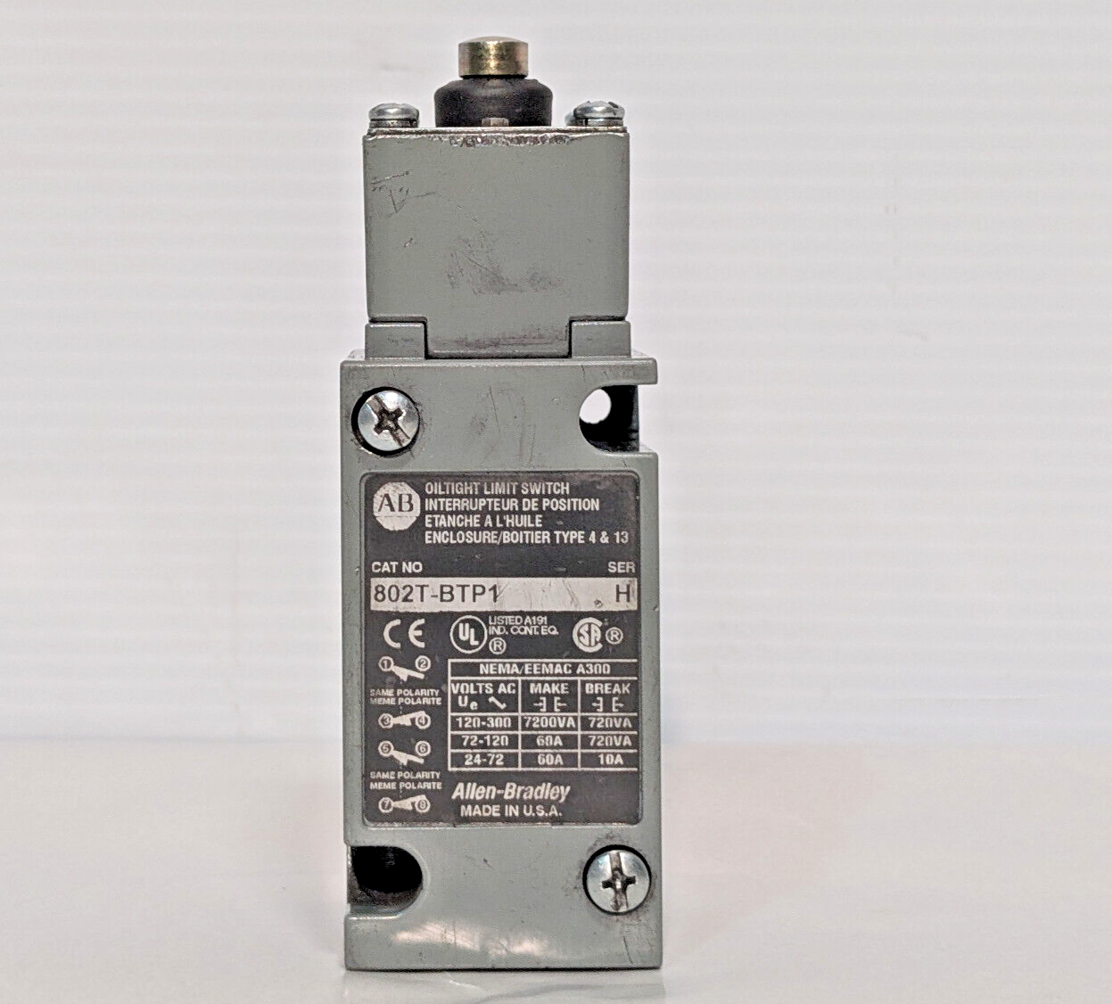 Allen Bradley 802T-BTP1 Oil Tight Limit Switch, Series H, Made in USA