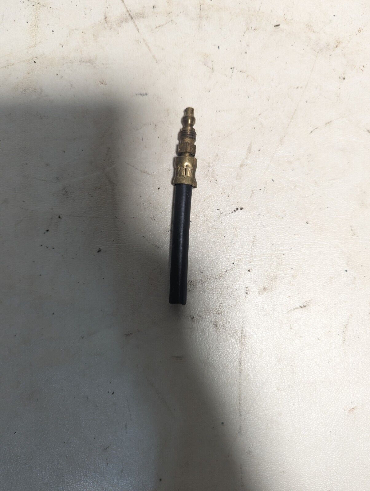 Lot of assorted Showa lubricating parts: two hoses, PB-6M, springs, PD-6M