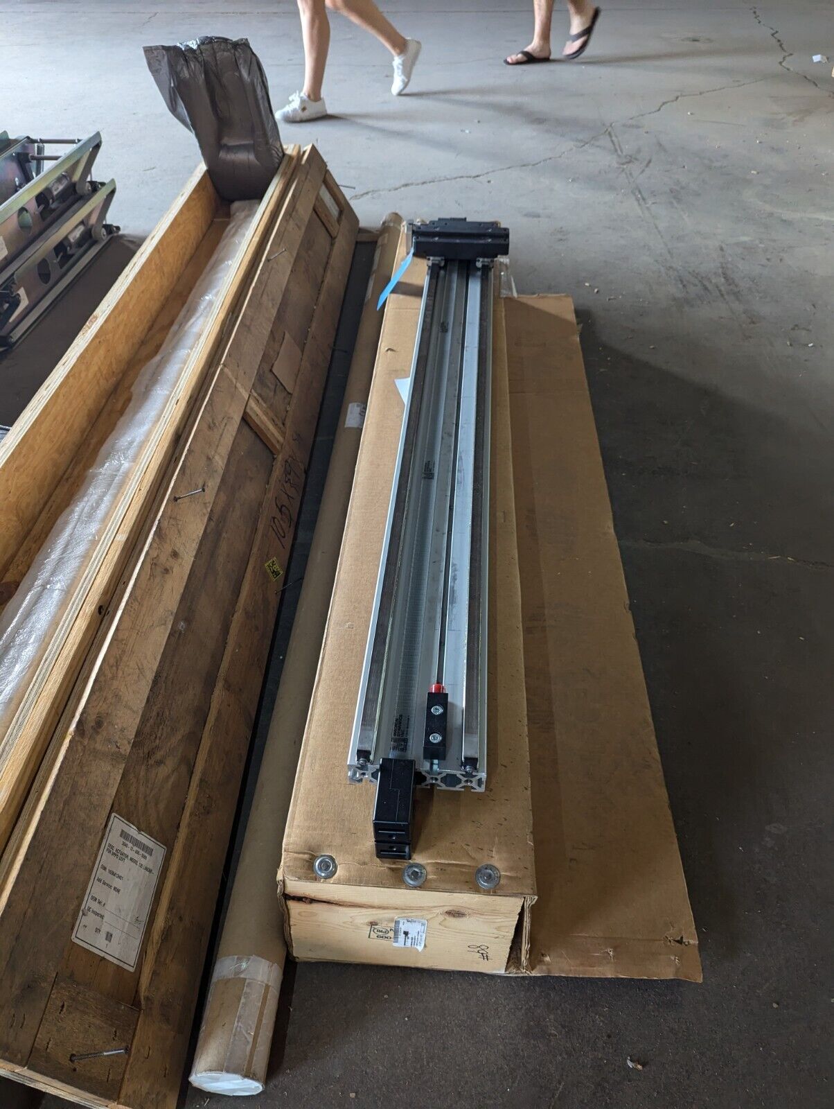 Macron 10067B01 Linear Slide Actuator w/Onvio 9000566 Reducer / 3915-12-000-3796