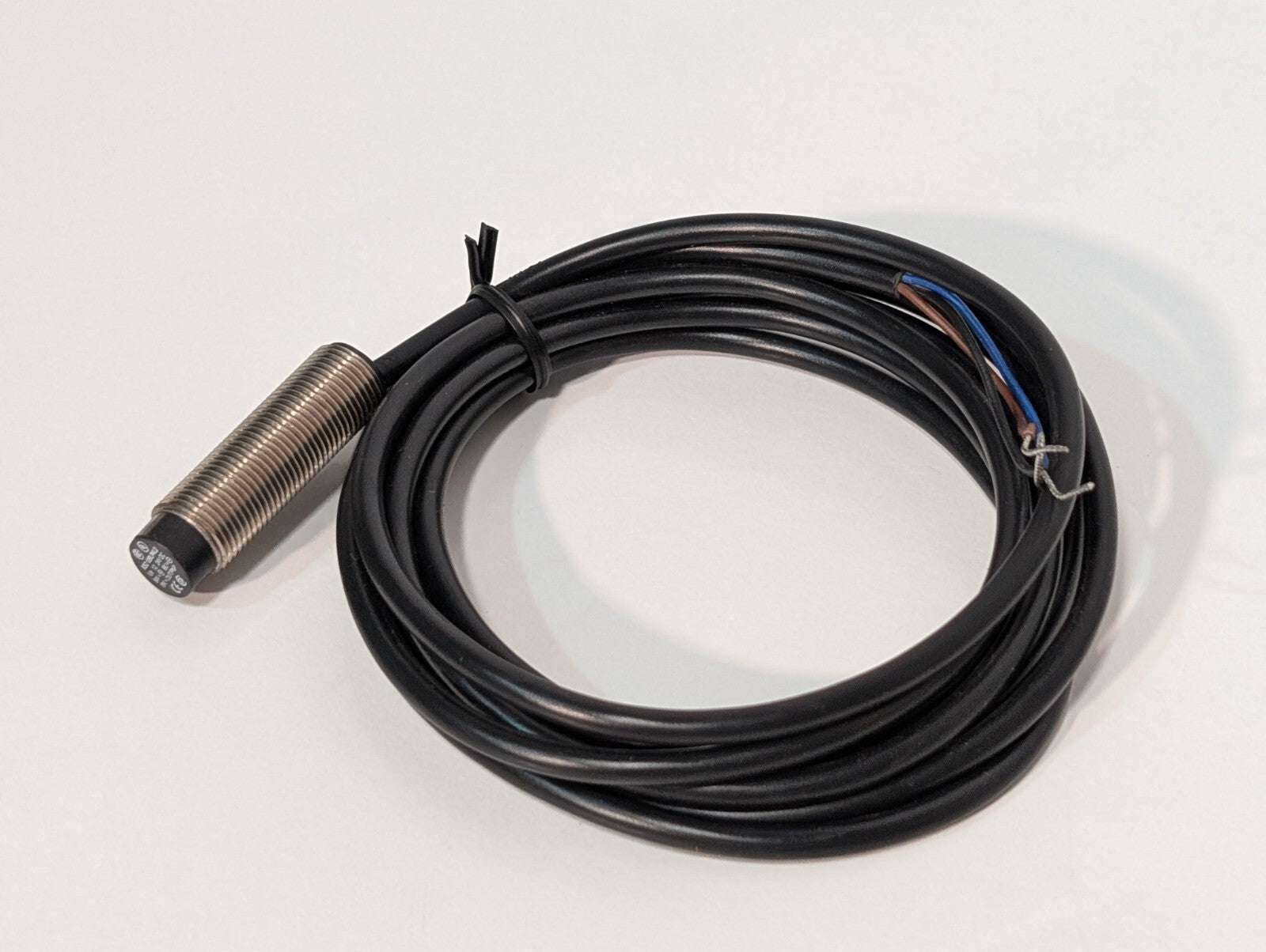Telemecanique XS212BLPAL2 Inductive Proximity Switch Sensor M12, Cylindrical