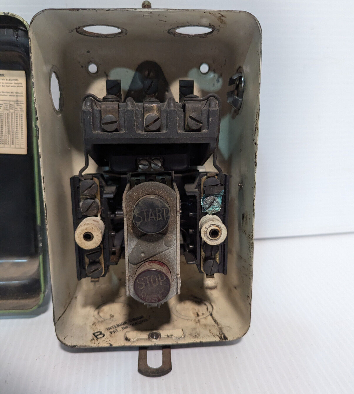 Allen Bradley 609 Manual Starter, 3 Phase, Type 1 A.C., 61AGV6 Ser-Free Shipping