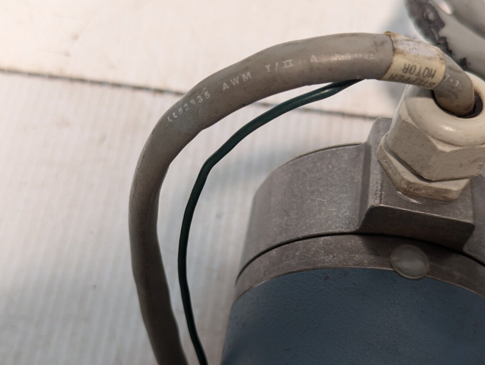 Superior Electric M092-FF-402E Slo-Syn Synchronous/Stepping Motor 213803 4DC 4A