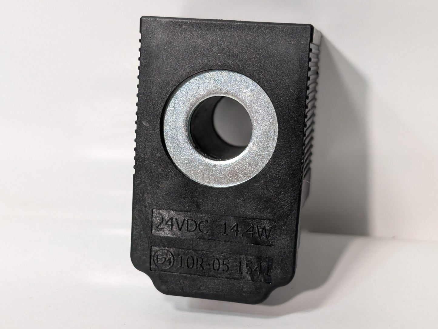 10R-05 1541 Solenoid Valve Coil, 24vdc (E24), 14.4w, Two Prong Connector, 19/22
