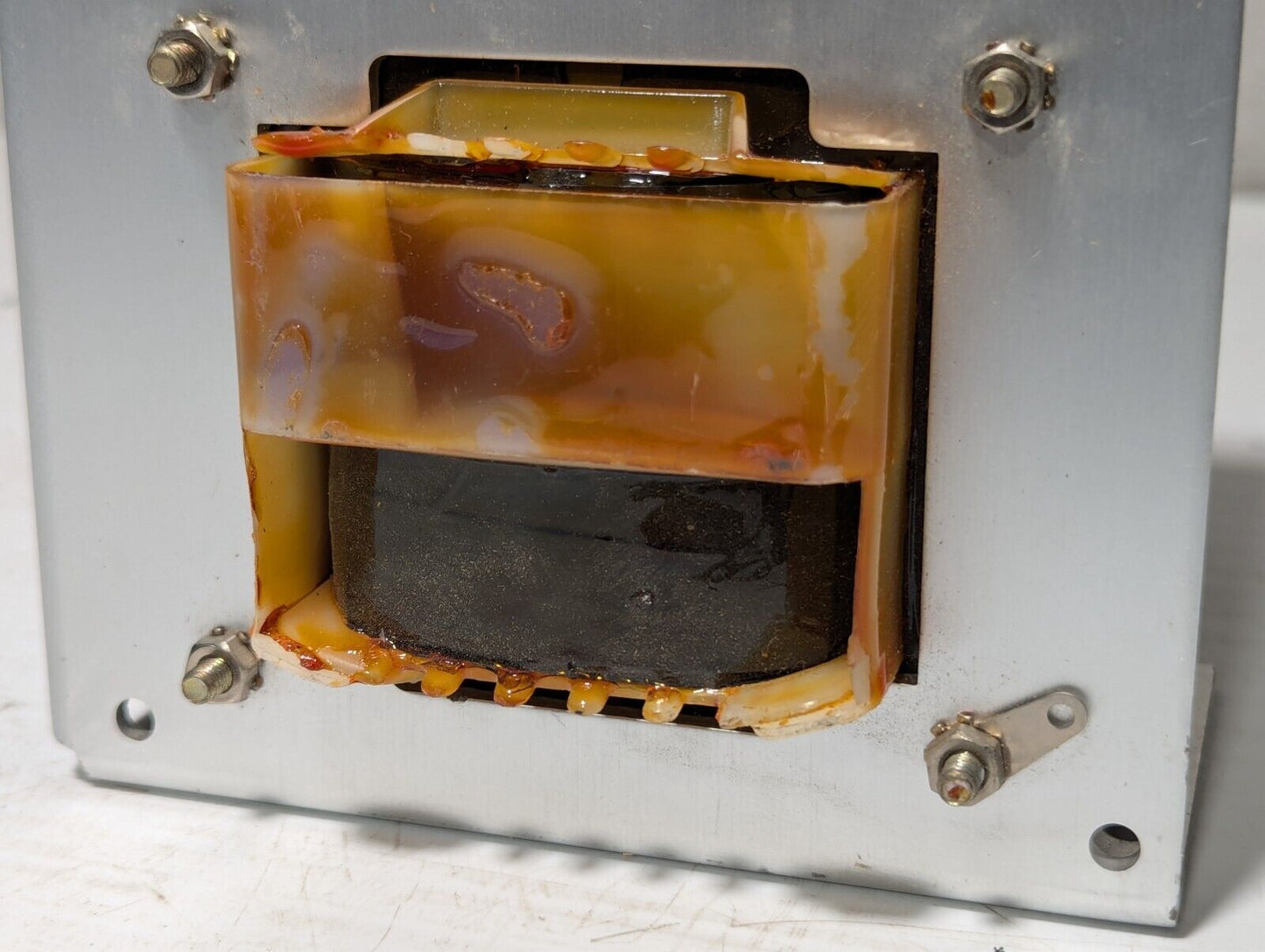 SOLA SLS-24-036 regulated power supply, 24VDC@3.6A out, 100/120/220/230/240VAC